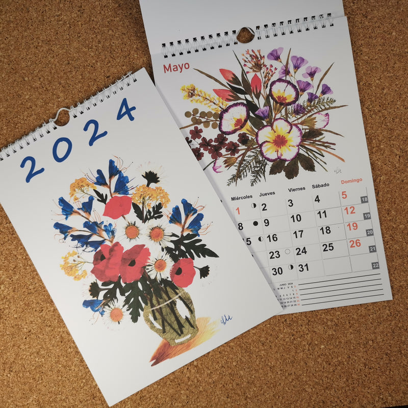 Calendar de perete, 2024 in SPANIOLA, Imagini cu Flori presate