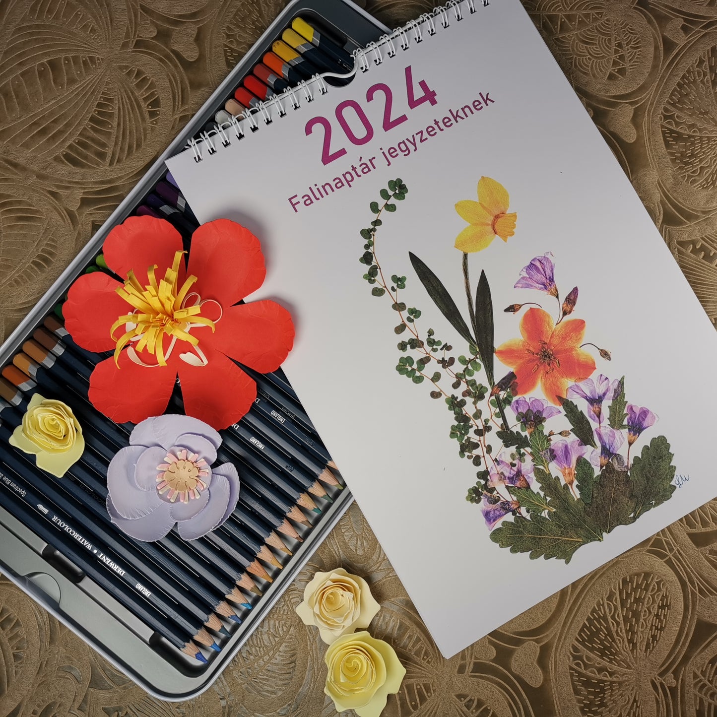 Calendar de perete de NOTITE, 2024, Armonia Florilor in Maghiara